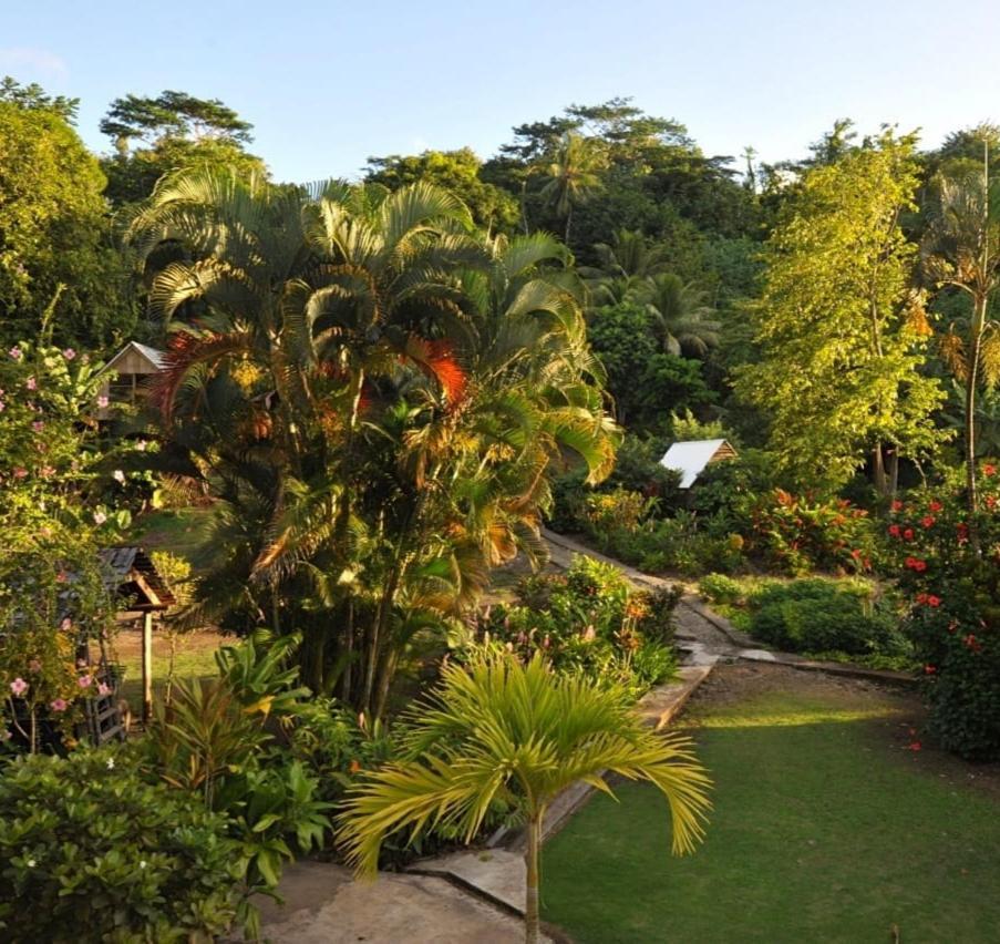 Huahine Manta Lodge Avec 4X4 Optionnel Haapu المظهر الخارجي الصورة