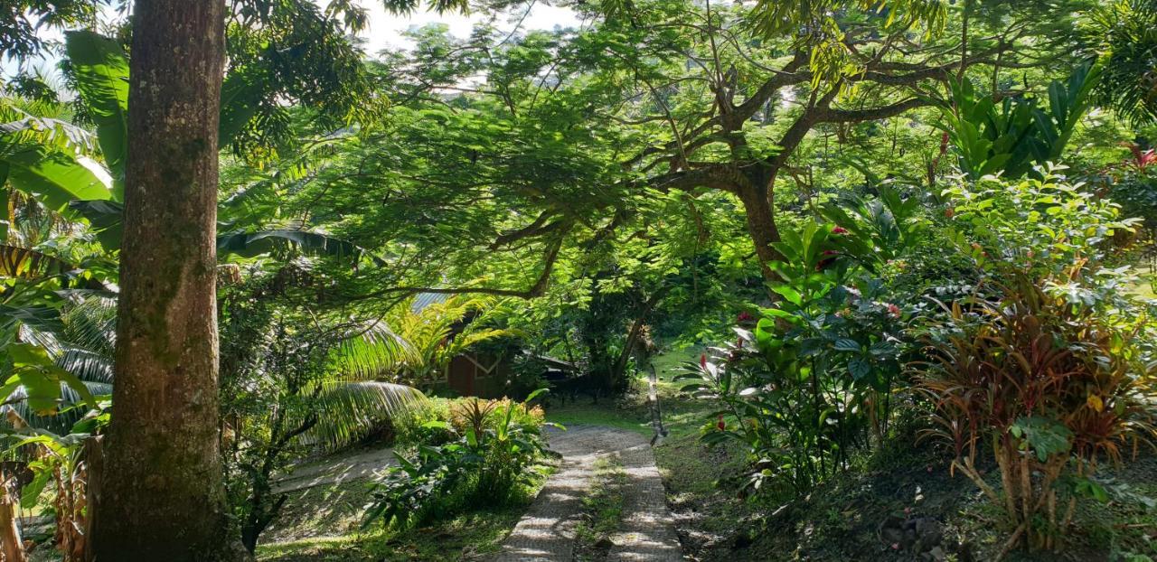 Huahine Manta Lodge Avec 4X4 Optionnel Haapu المظهر الخارجي الصورة